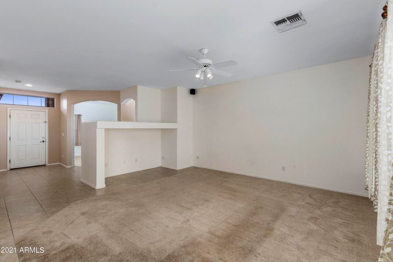 10745 E Lomita Ave, Mesa, AZ 85209