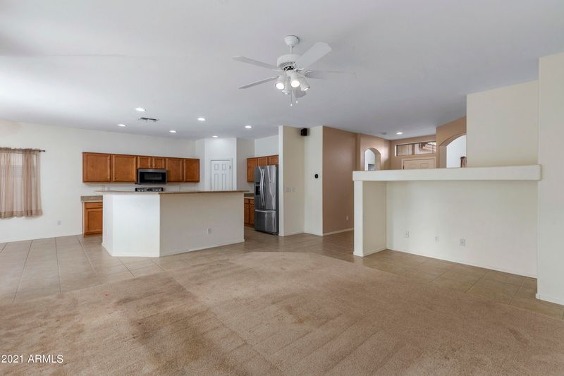 10745 E Lomita Ave, Mesa, AZ 85209