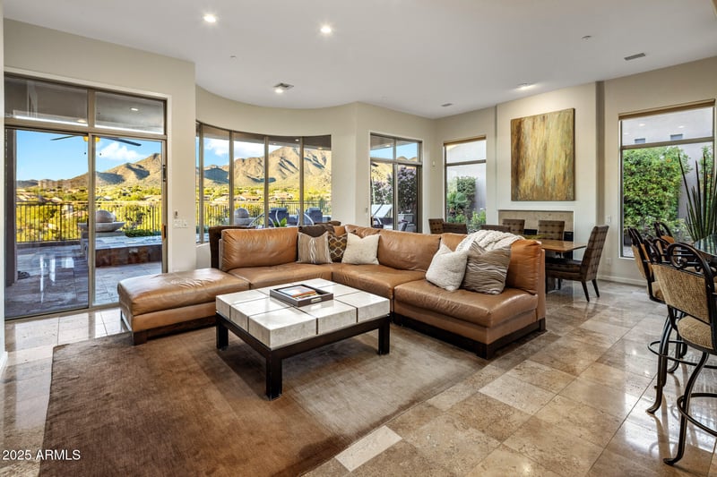10746 Greenway Rd, Scottsdale, AZ 85255