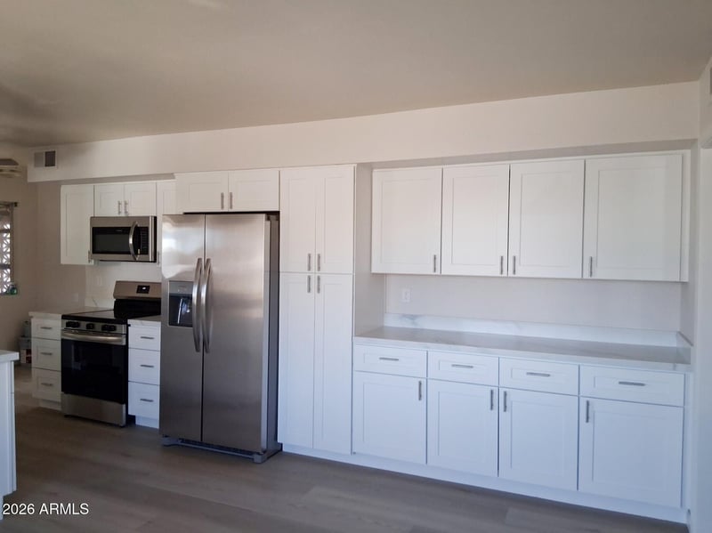 10748 W Hope Dr, Sun City, AZ 85351