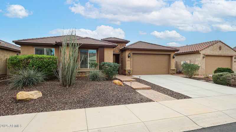 10749 Paso Trl, Peoria, AZ 85383
