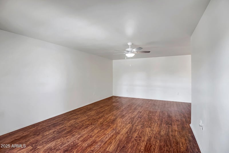 10749 Santa Fe Dr, Sun City, AZ 85351