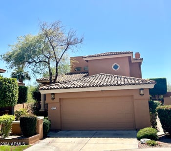 1075 Shangri La Rd, Phoenix, AZ 85020