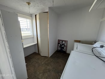 10750 Peoria Ave, Sun City, AZ 85351