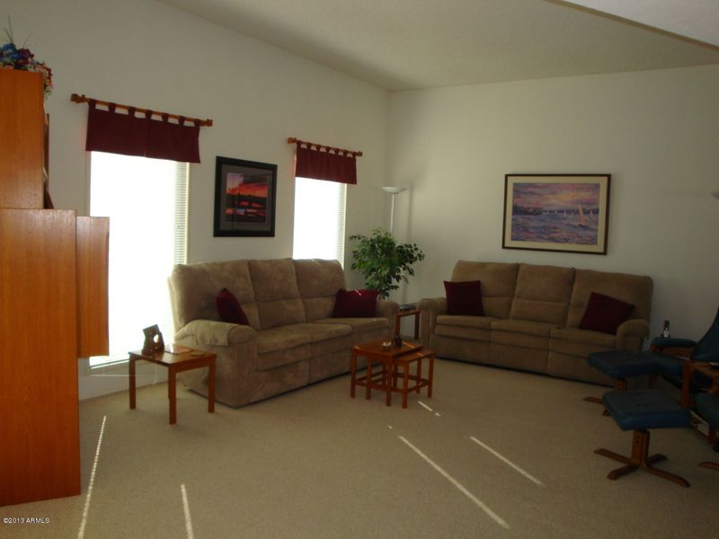 10750 W Wheatridge Dr, Sun City, AZ 85373