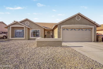 10750 Wagon Wheel Dr, Glendale, AZ 85307