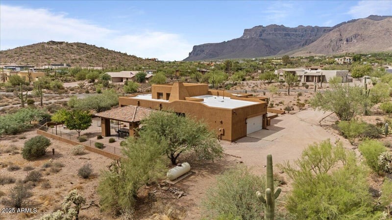 10751 Cactus View Cir, Gold Canyon, AZ 85118