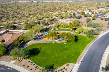 10752 Desert Elm Ln, Peoria, AZ 85383