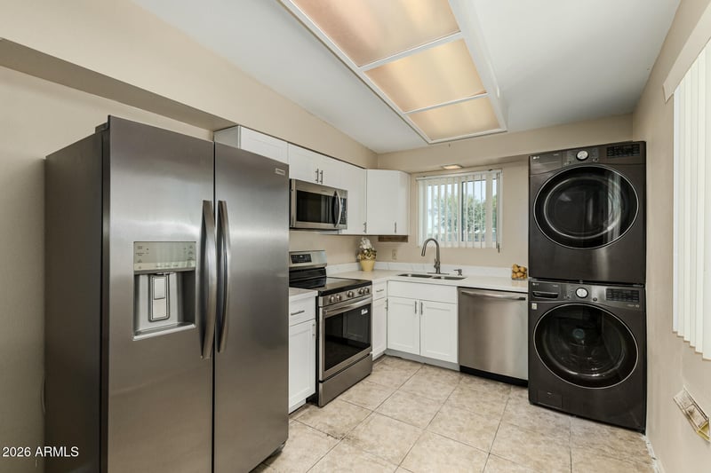 10752 W Peoria Ave, Sun City, AZ 85351