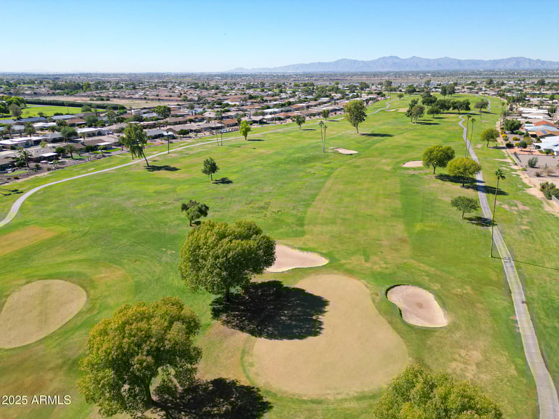 10754 Brookside Dr, Sun City, AZ 85351