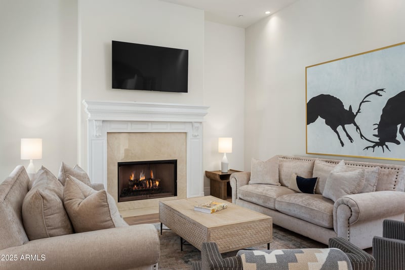 10754 Laurel Ln, Scottsdale, AZ 85259