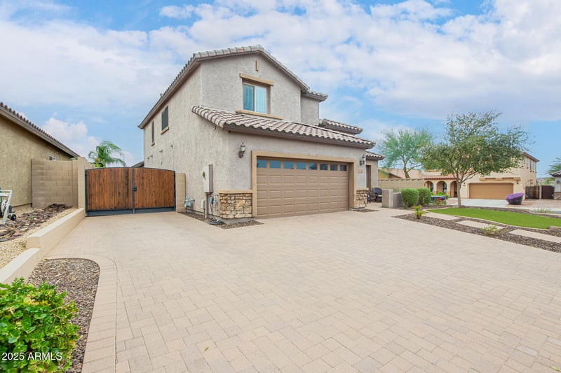 10755 Rowel Rd, Peoria, AZ 85383