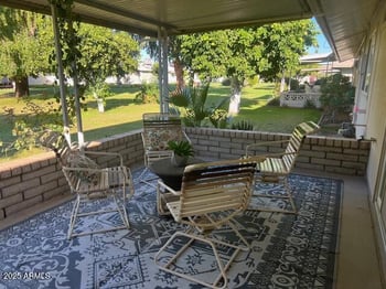 10758 Cinnebar Ave, Sun City, AZ 85351