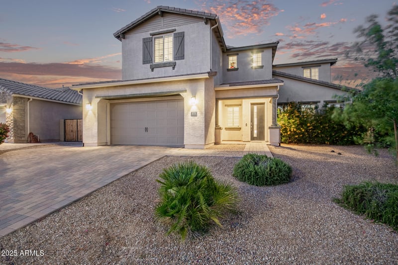 1076 Kensington Rd, Gilbert, AZ 85297