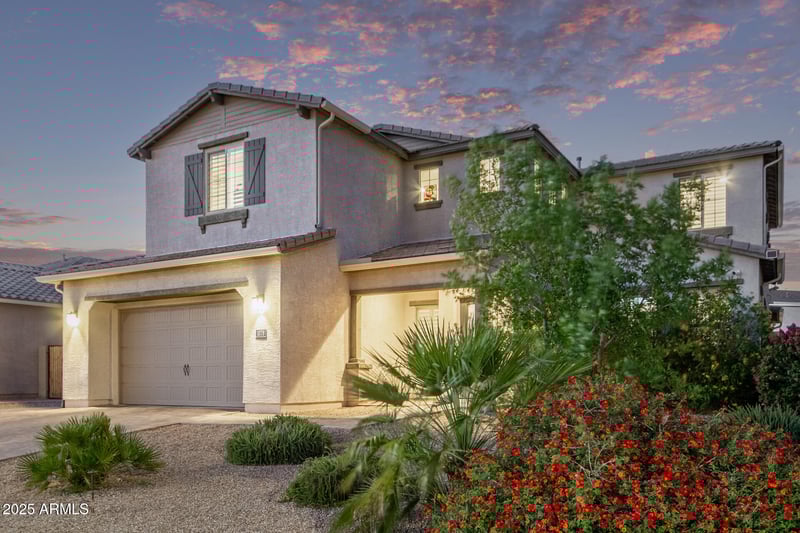 1076 Kensington Rd, Gilbert, AZ 85297