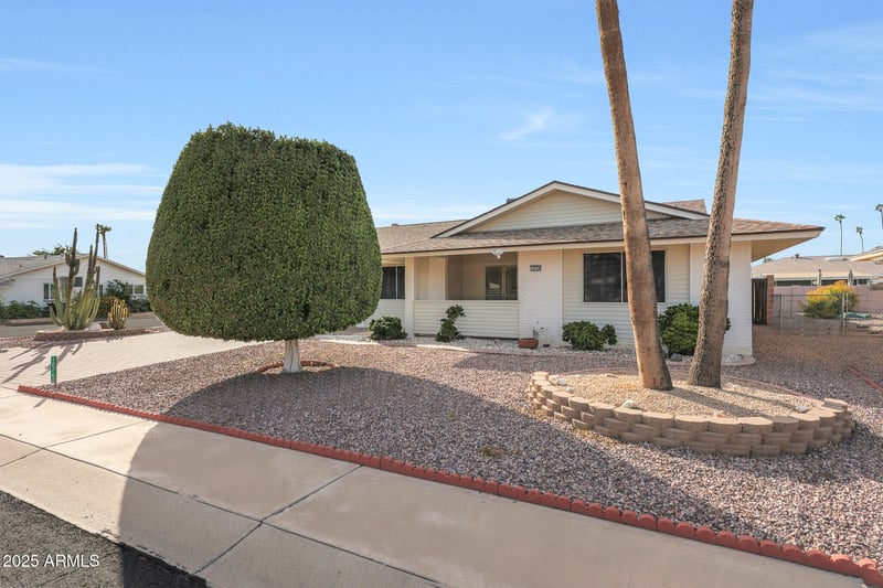 10760 Saratoga Cir, Sun City, AZ 85351