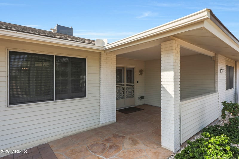 10760 Saratoga Cir, Sun City, AZ 85351