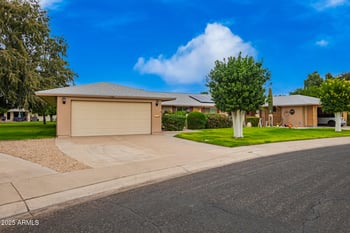 10764 Cinnebar Ave, Sun, AZ 85351