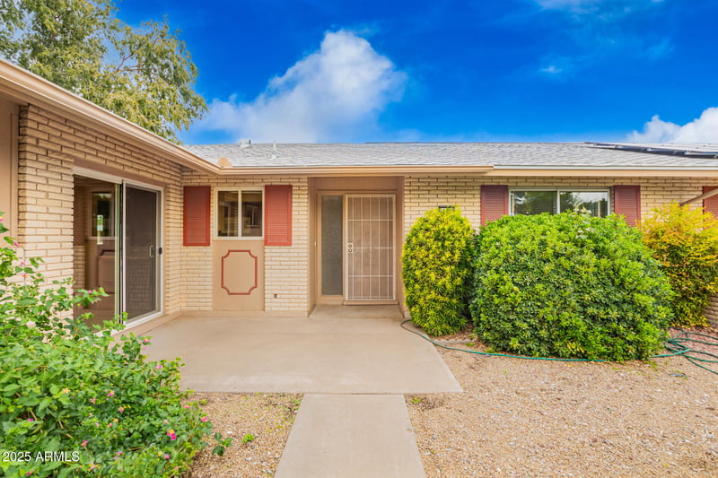 10764 Cinnebar Ave, Sun City, AZ 85351
