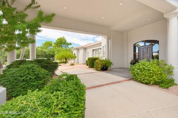 10768 E Laurel Ln, Scottsdale, AZ 85259