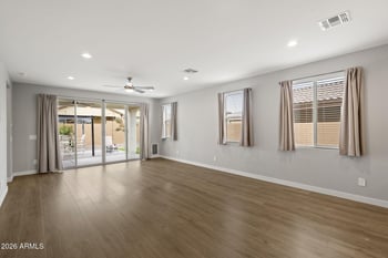 10768 Kinderman Dr, Avondale, AZ 85323