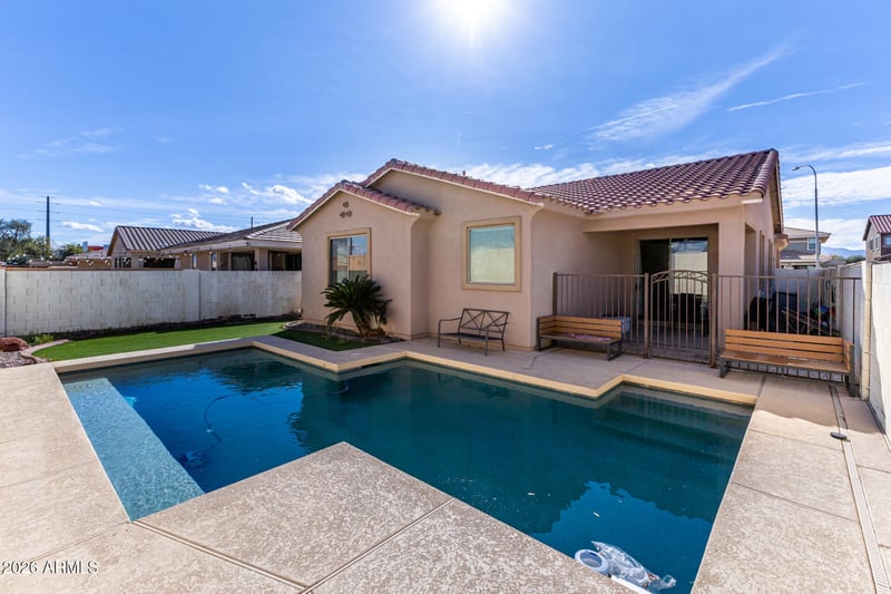10768 Woodland Ave, Avondale, AZ 85323
