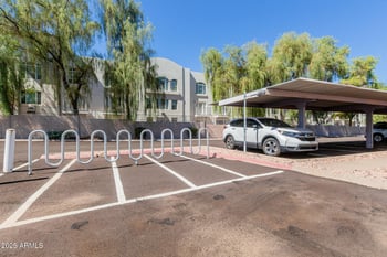 1077 1st St #205, Tempe, AZ 85281