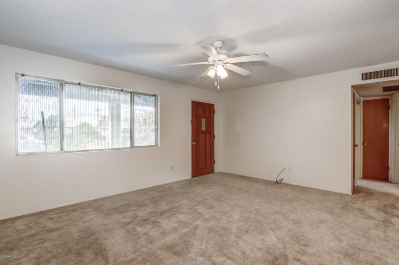 1077 S Grand Dr, Apache Junction, AZ 85120