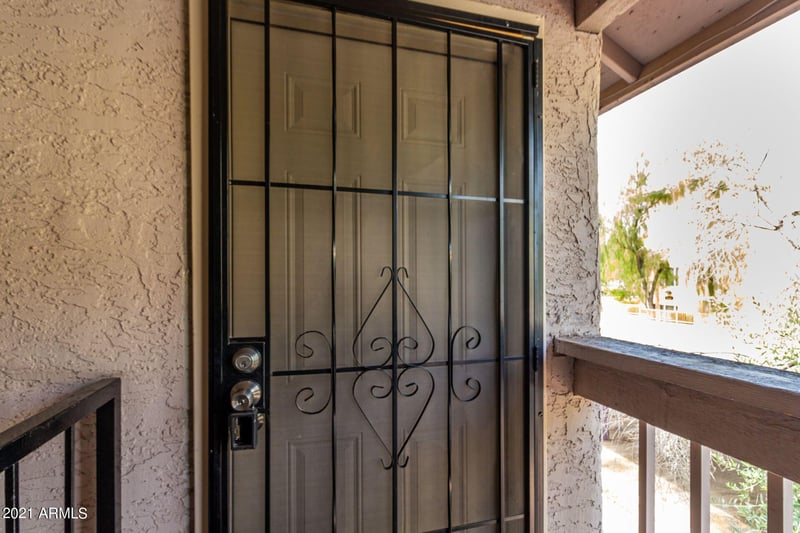 1077 W 1st St #206, Tempe, AZ 85281