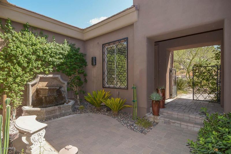 10771 E Whispering Wind Dr, Scottsdale, AZ 85255