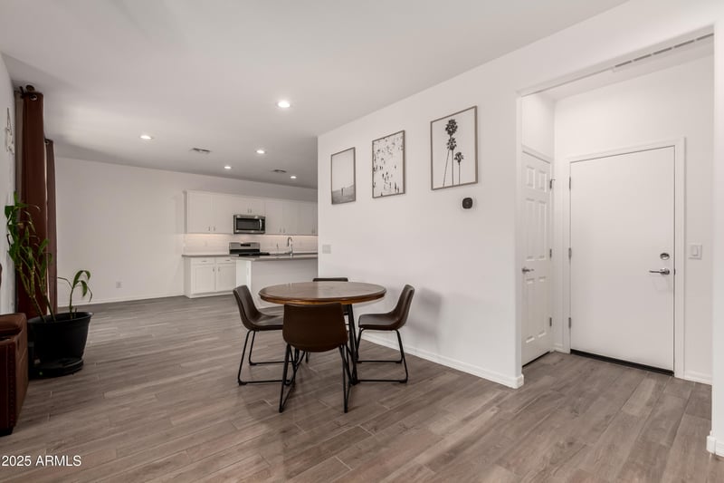 10775 Mckinley St, Avondale, AZ 85323