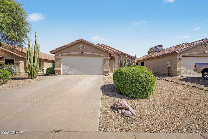 1078 Pima Ave, Apache Junction, AZ 85119