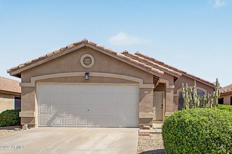 1078 Pima Ave, Apache Junction, AZ 85119