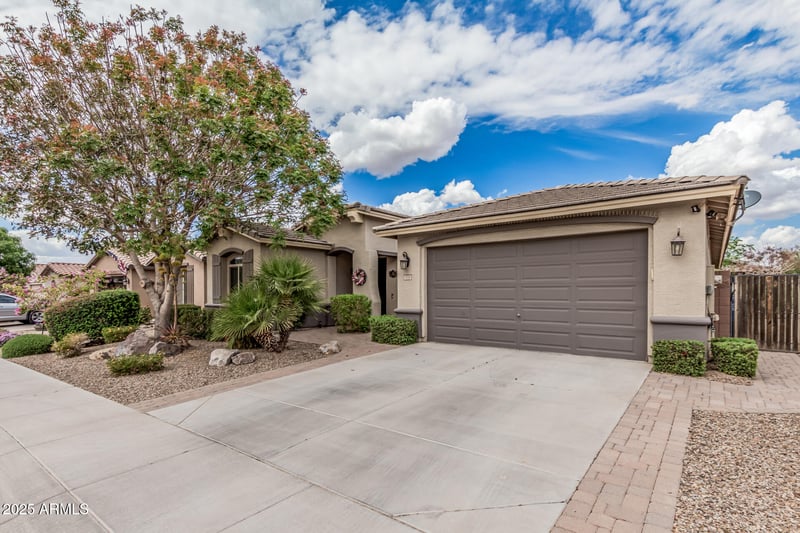 1078 Redwood Ave, Queen Creek, AZ 85140
