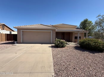 10781 Robin Ln, Peoria, AZ 85373