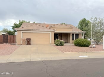 10781 Robin Ln, Peoria, AZ 85373