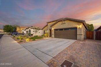 10781 W Saddlehorn Rd, Peoria, AZ 85383