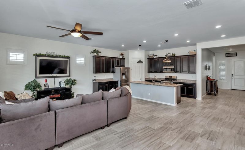 10783 W Bronco Trl, Peoria, AZ 85383