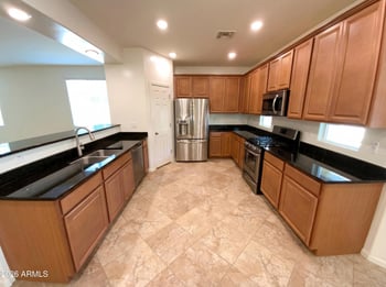 10786 Bronco Trl, Peoria, AZ 85383