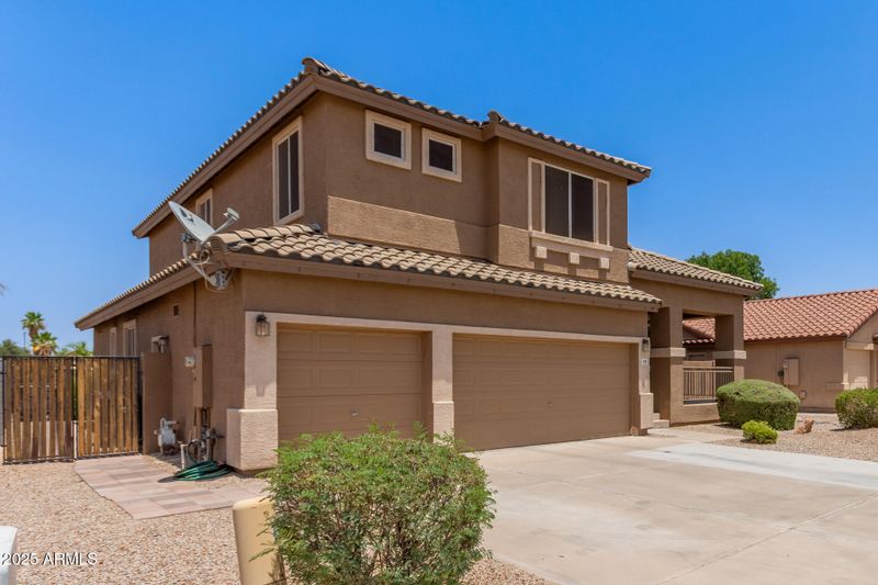 1079 S Parkcrest St, Gilbert, AZ 85296