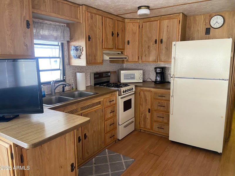 1079 Shoshone Dr #79, Apache Junction, AZ 85119