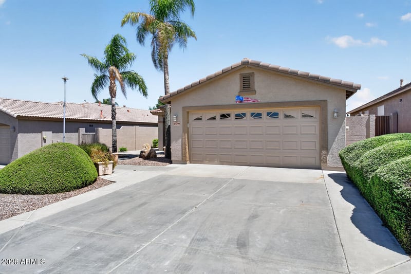10798 W Chisholm Dr, Peoria, AZ 85373