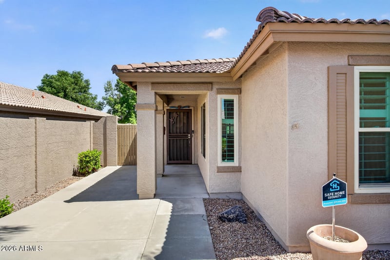 10798 W Chisholm Dr, Peoria, AZ 85373