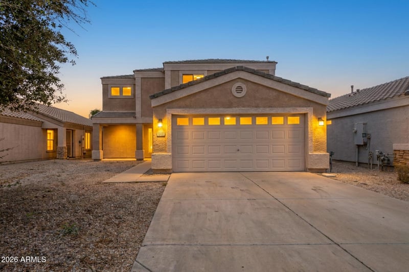 1080 Christopher St, San Tan Valley, AZ 85140