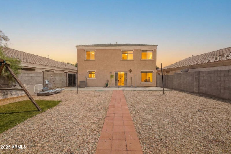 1080 Christopher St, San Tan Valley, AZ 85140