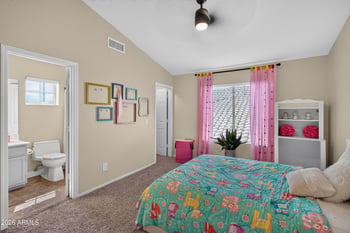 1080 N Aspen Dr, Chandler, AZ 85226