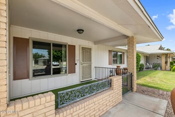 10801 Caron Dr, Sun City, AZ 85351