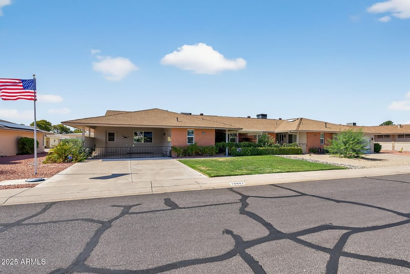10801 Mountain View Rd, Sun City, AZ 85351