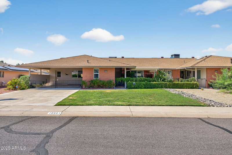 10801 Mountain View Rd, Sun City, AZ 85351
