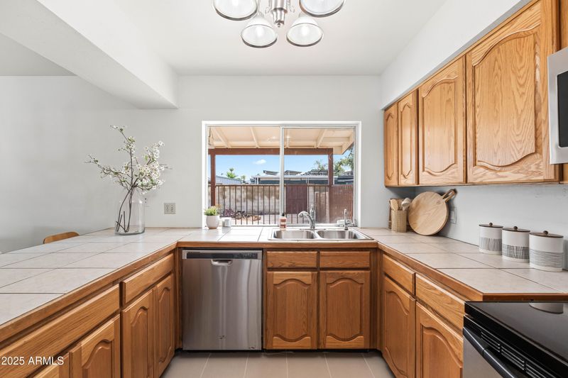 10801 N 37th Dr, Phoenix, AZ 85029
